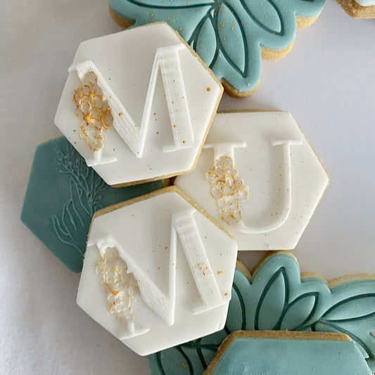 Mum Nan etc. Floral Letters - Multi Embosser